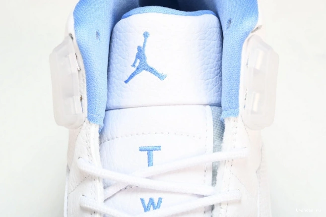  308243-142 Retro 12  'UNC' Jordan 0403